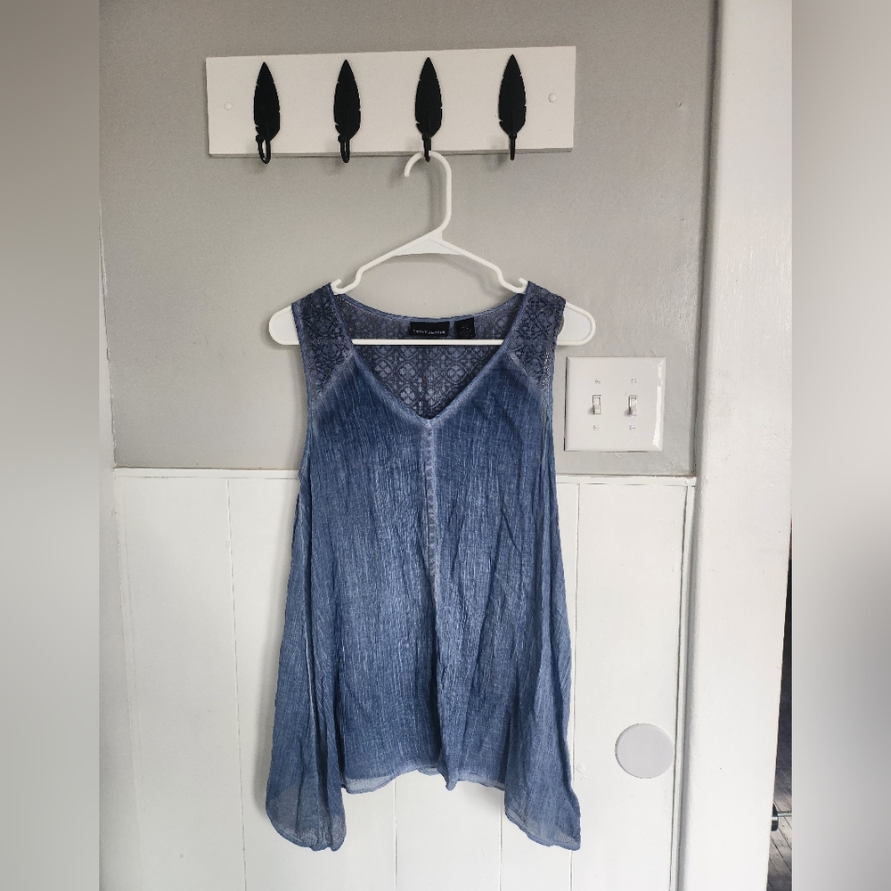 DKNY Jeans Flowy lightweight tank top Size medium
